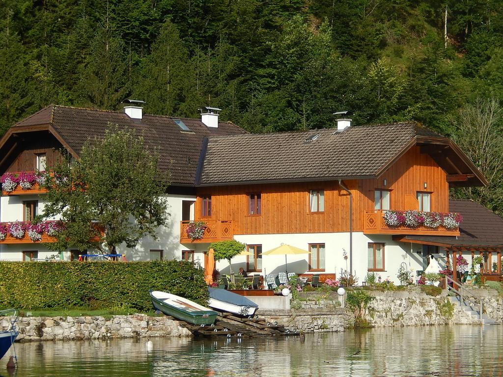 Haus Seehof Sankt Gilgen Luaran gambar